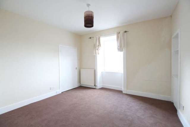  Image of 3 bedroom Cottage for sale in Victoria Road Ladybank Cupar KY15 at Victoria Road  Cupar, KY15 7LJ