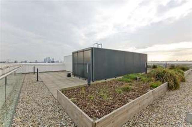 Image of 2 bedroom Flat for sale in Roseberry Place London E8 at Dalston London Hackney, E8 3GB