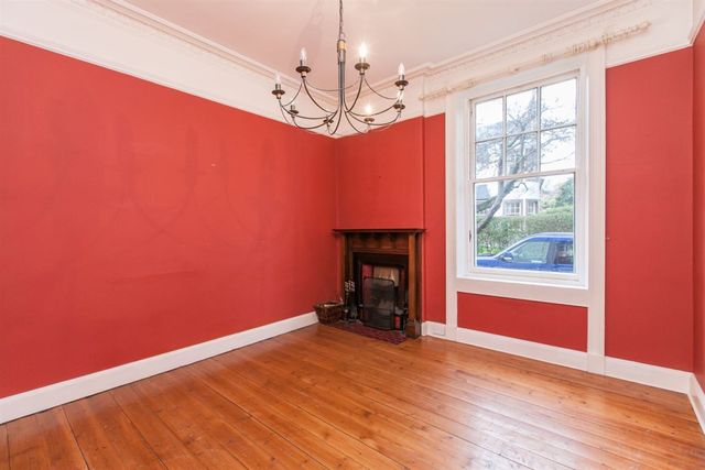  Image of 4 bedroom Detached house to rent in Roseburn Cliff Edinburgh EH12 at West End Edinburgh Edinburgh, EH12 6AL