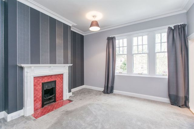  Image of 4 bedroom Detached house to rent in Roseburn Cliff Edinburgh EH12 at West End Edinburgh Edinburgh, EH12 6AL