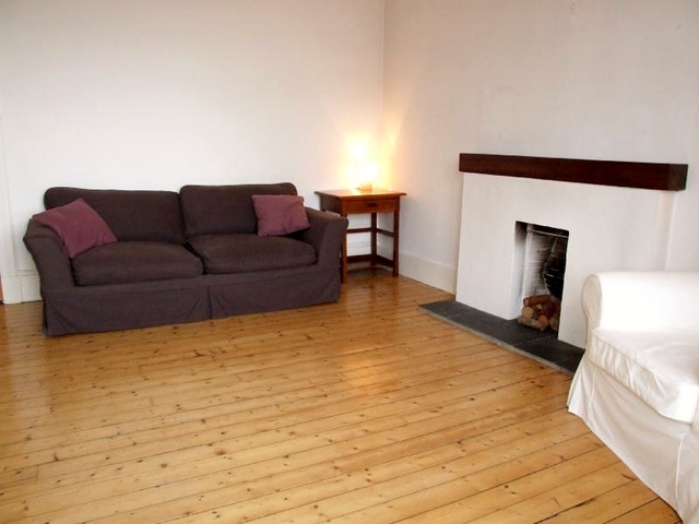  Image of 1 bedroom Flat to rent in Rosemount Place Aberdeen AB25 at Rosemount Aberdeen Aberdeen, AB25 2YB