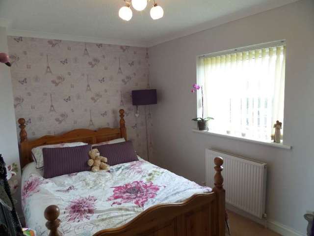  Image of 3 bedroom Detached house for sale in Rothersthorpe Giffard Park Milton Keynes MK14 at Milton Keynes, MK14 5JL