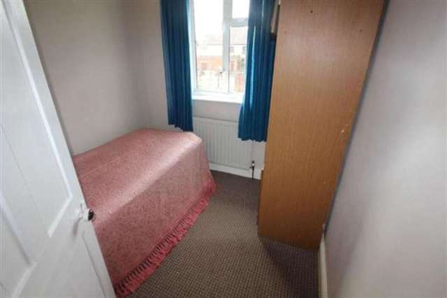  Image of 3 bedroom Semi-Detached house for sale in Roundwood Road Ipswich IP4 at Rushmere St Andrew, IP4 4LX