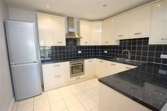  Image of 2 bedroom Apartment for sale in Weevil Lane Gosport PO12 at The Officers Quarters Royal Clarence Yard Gosport, PO12 1AG