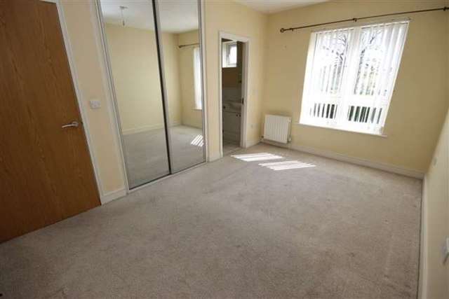  Image of 2 bedroom Apartment for sale in Weevil Lane Gosport PO12 at The Officers Quarters Royal Clarence Yard Gosport, PO12 1AG