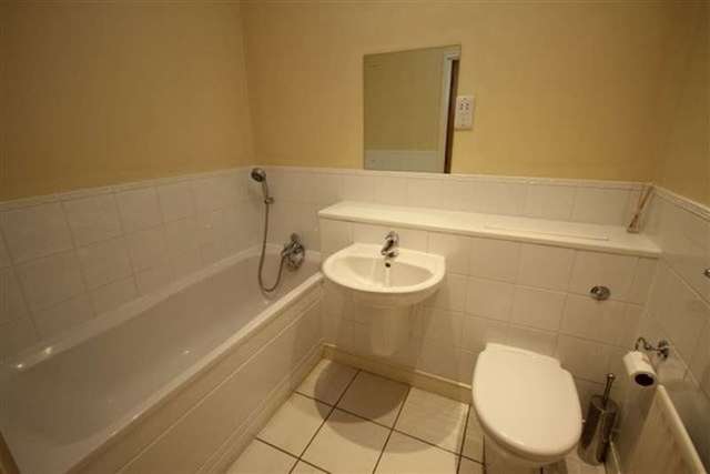  Image of 2 bedroom Apartment for sale in Weevil Lane Gosport PO12 at The Officers Quarters Royal Clarence Yard Gosport, PO12 1AG