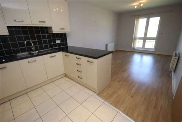  Image of 2 bedroom Apartment for sale in Weevil Lane Gosport PO12 at The Officers Quarters Royal Clarence Yard Gosport, PO12 1AG