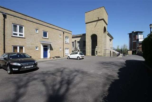  Image of 2 bedroom Apartment for sale in Weevil Lane Gosport PO12 at The Officers Quarters Royal Clarence Yard Gosport, PO12 1AG