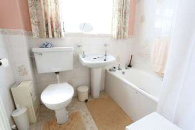  Image of 2 bedroom Detached house for sale in Royal Walk Cottingham HU16 at Royal Walk  Cottingham, HU16 4QF