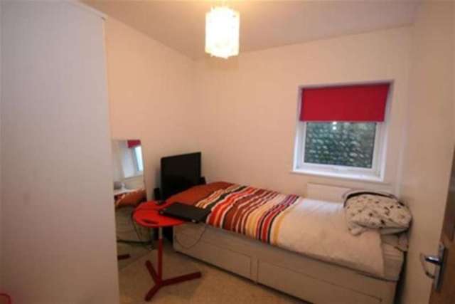  Image of 3 bedroom Detached house to rent in Church Street Seaford BN25 at Seaford, BN25 1HD