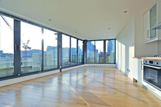  Image of 1 bedroom Flat to rent in Thrawl Street London E1 at London, E1 6RW