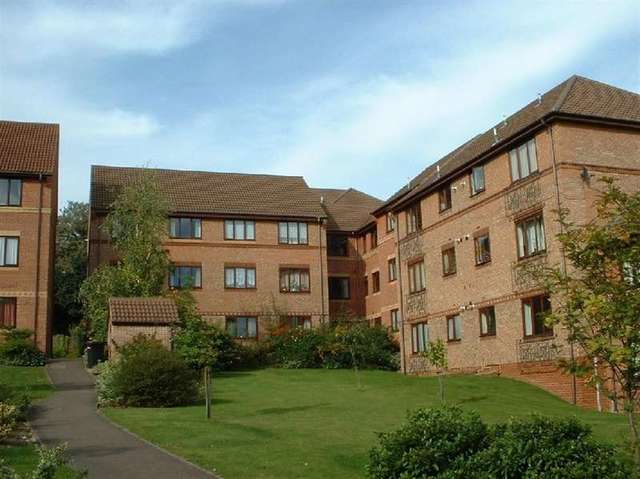  Image of 2 bedroom Flat to rent in Scott Road Norwich NR1 at Norwich, NR1 1YL
