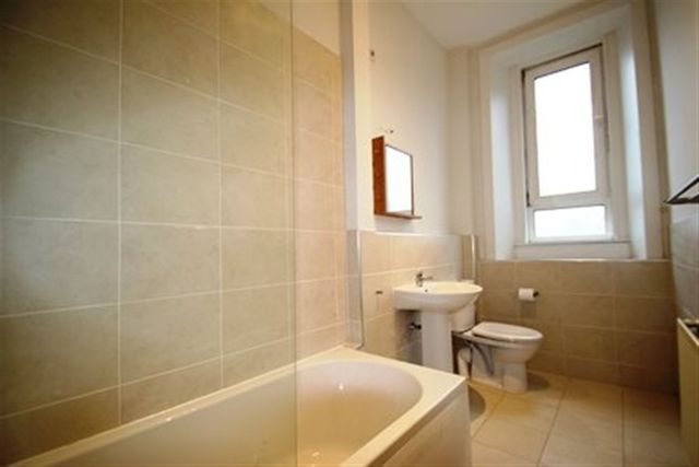  Image of 2 bedroom Flat to rent in Scott Street Glasgow G3 at Garnethill Glasgow Glasgow, G3 6PR