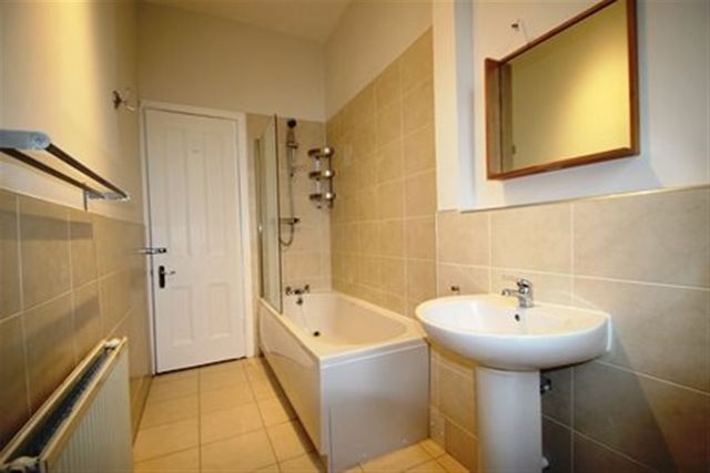  Image of 2 bedroom Flat to rent in Scott Street Glasgow G3 at Garnethill Glasgow Glasgow, G3 6PR