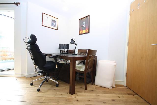  Image of 1 bedroom Apartment to rent in Seren Park Gardens London SE3 at Greenwich, SE3 7RP