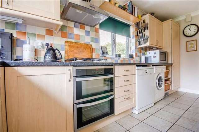  Image of 3 bedroom Detached house for sale in Shelford Road Trumpington Cambridge CB2 at Trumpington, CB2 9NF