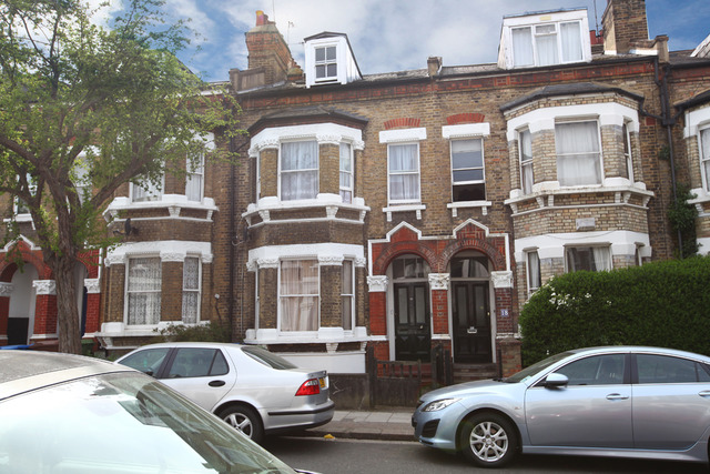  Image of 1 bedroom Apartment for sale in Shenley Road London SE5 at Shenley Road  Camberwell, SE5 8NN