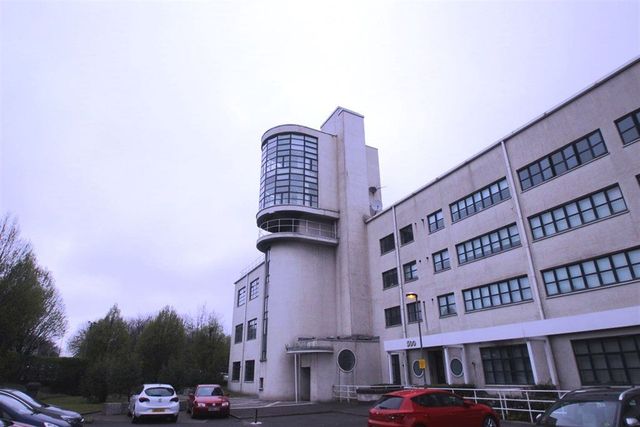  Image of 1 bedroom Flat to rent in Shieldhall Road Govan Glasgow G51 at Hillington Glasgow Glasgow, G51 4HE