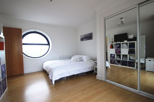  Image of 1 bedroom Flat to rent in Shieldhall Road Govan Glasgow G51 at Hillington Glasgow Glasgow, G51 4HE