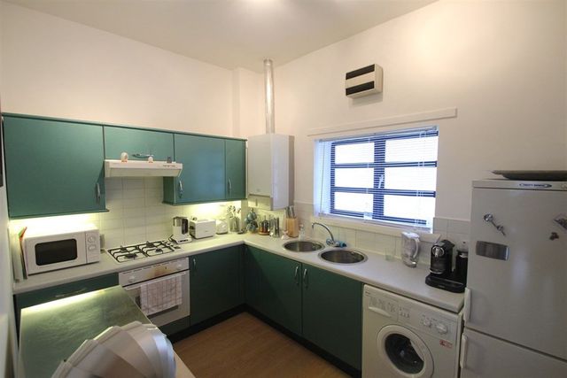  Image of 1 bedroom Flat to rent in Shieldhall Road Govan Glasgow G51 at Hillington Glasgow Glasgow, G51 4HE