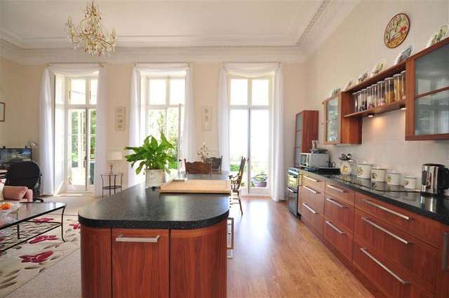  Image of 2 bedroom Apartment for sale in Shore Road Bonchurch Ventnor PO38 at Bonchurch Ventnor Ventnor, PO38 1RH