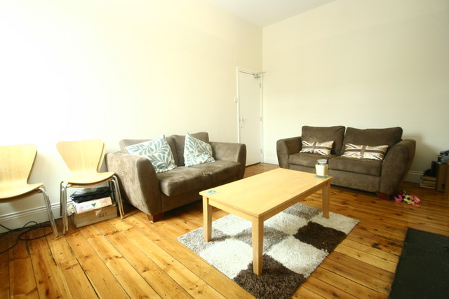  Image of 4 bedroom Flat Share to rent in Simonside Terrace Heaton Newcastle upon Tyne NE6 at Simonside Terrace Heaton Newcastle Upon Tyne, NE6 5DZ