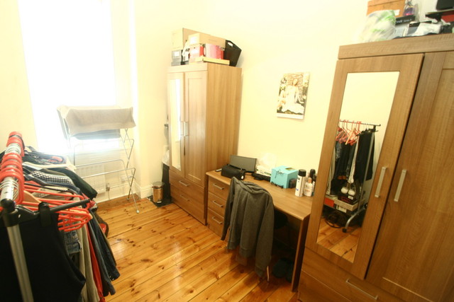  Image of 4 bedroom Flat Share to rent in Simonside Terrace Heaton Newcastle upon Tyne NE6 at Simonside Terrace Heaton Newcastle Upon Tyne, NE6 5DZ