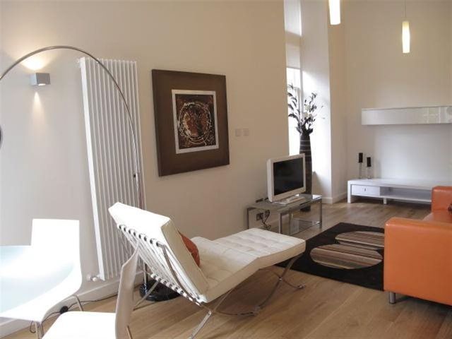  Image of 1 bedroom Flat to rent in Simpson Loan Edinburgh EH3 at Meadows Edinburgh Edinburgh, EH3 9BS