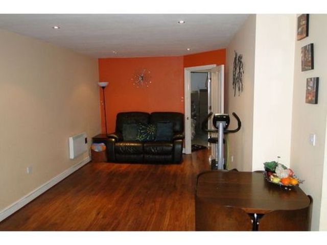  Image of 2 bedroom Apartment to rent in Tanner Street Barking IG11 at Sixpenny Court Tanner Street Barking, IG11 8PQ