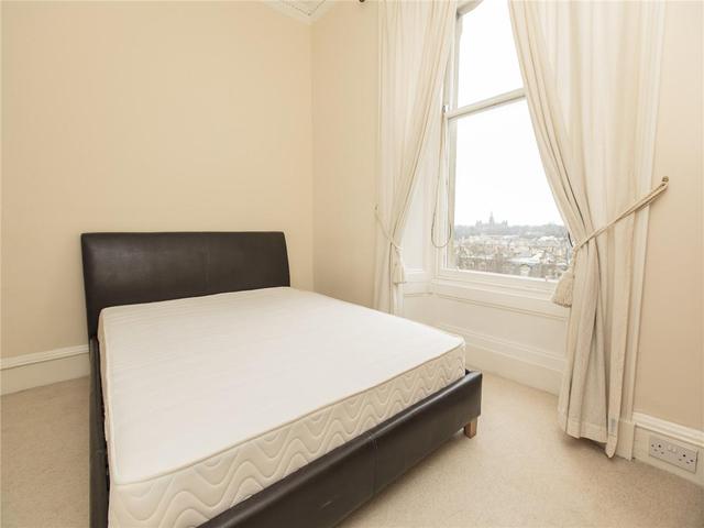  Image of 1 bedroom Flat to rent in South Learmonth Gardens Edinburgh EH4 at West End Edinburgh Edinburgh, EH4 1EZ