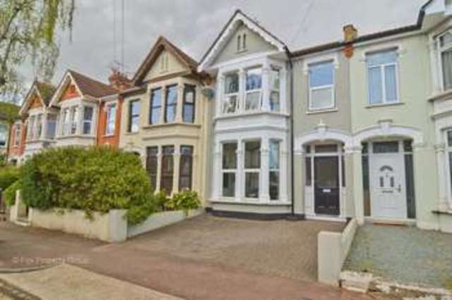  Image of 3 bedroom Terraced house for sale in Wimborne Road Southend-on-Sea SS2 at Wimborne Road  Southend-On-Sea, SS2 5JG