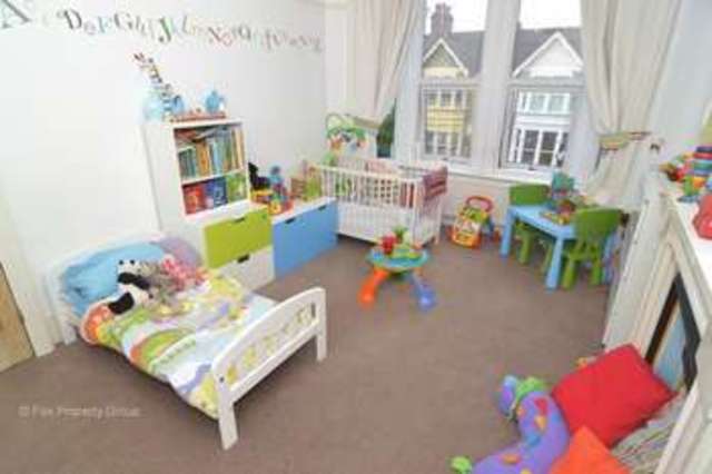  Image of 3 bedroom Terraced house for sale in Wimborne Road Southend-on-Sea SS2 at Wimborne Road  Southend-On-Sea, SS2 5JG