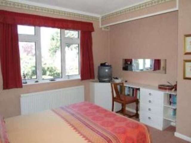  Image of 3 bedroom Semi-Detached house for sale in Poynings Avenue Southend-on-Sea SS2 at Southend-on-Sea Essex Southchurch, SS2 4RX