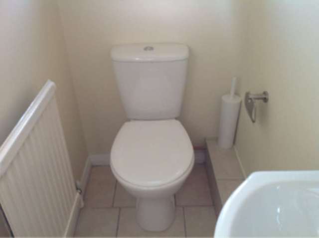  Image of 4 bedroom Detached house to rent in Sparrow Close Wokingham RG41 at Sparrow Close Wokingham Wokingham, RG41 3HT
