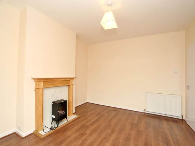  Image of 2 bedroom Flat to rent in Springfield Place Aberdeen AB15 at West End Aberdeen Aberdeen, AB15 7SF