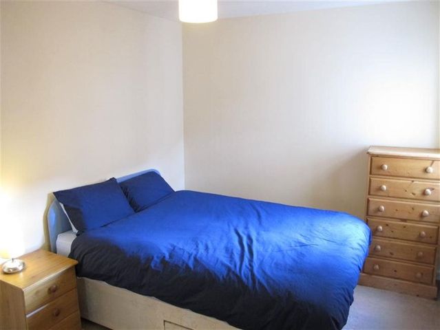  Image of 2 bedroom Flat to rent in Springfield Street Edinburgh EH6 at Leith Walk Edinburgh Edinburgh, EH6 5EF