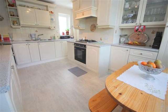  Image of 5 bedroom Detached house for sale in St. Agnells Lane Hemel Hempstead HP2 at St. Agnells Lane  Hemel Hempstead, HP2 7AX