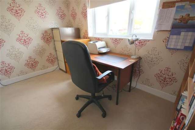  Image of 5 bedroom Detached house for sale in St. Agnells Lane Hemel Hempstead HP2 at St. Agnells Lane  Hemel Hempstead, HP2 7AX