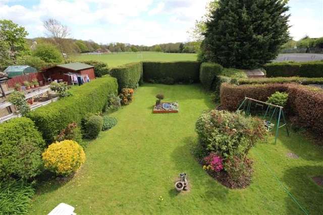  Image of 5 bedroom Detached house for sale in St. Agnells Lane Hemel Hempstead HP2 at St. Agnells Lane  Hemel Hempstead, HP2 7AX