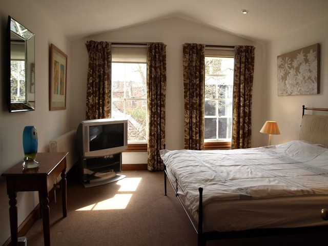  Image of 3 bedroom Apartment to rent in St. Giles Street Norwich NR2 at St Giles Street  Norwich, NR2 1LW