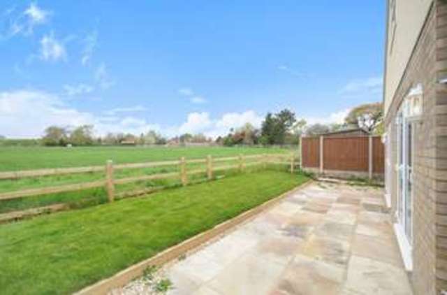  Image of 2 bedroom Property for sale in St. James Road Radley Abingdon OX14 at St James Road Radley Abingdon, OX14 3AH