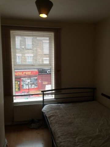  Image of 2 bedroom Flat to rent in St. James