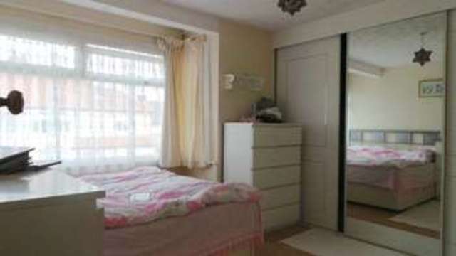  Image of 2 bedroom Terraced house for sale in St. Michael