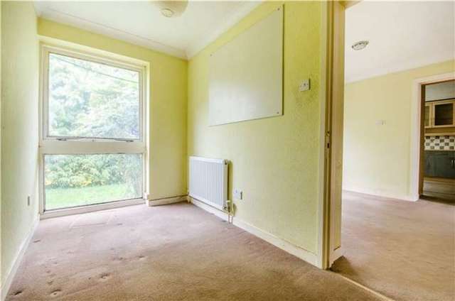  Image of 4 bedroom Detached house for sale in St. Peters Street Caxton Cambridge CB23 at 4 St Peters Street  Caxton, CB23 3PJ