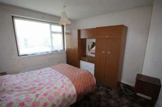  Image of 3 bedroom Detached house for sale in Stanshawe Crescent Yate Bristol BS37 at Stanshawe Crescent Yate Bristol, BS37 4EB