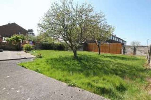  Image of 3 bedroom Detached house for sale in Stanshawe Crescent Yate Bristol BS37 at Stanshawe Crescent Yate Bristol, BS37 4EB