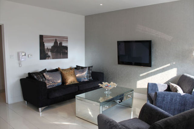  Image of 3 bedroom Detached house for sale in Southlea Road Datchet Slough SL3 at Station Road  Langley, SL3 9BY