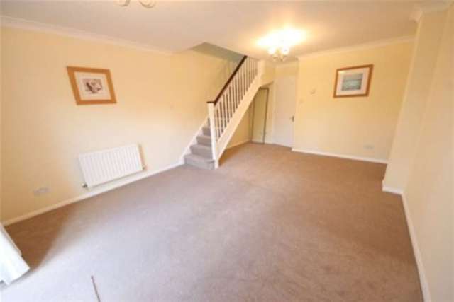 Image of 2 bedroom Detached house to rent in Stocton Close Guildford GU1 at Guildford, GU1 1HR