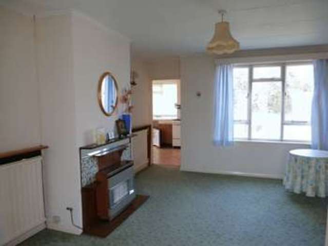  Image of 2 bedroom Detached house for sale in Dover Road Sandwich CT13 at Stone Cross Lees  Sandwich, CT13 0BY