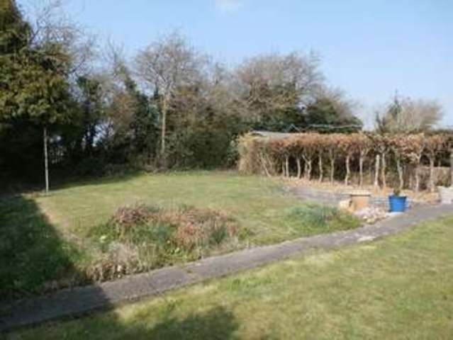  Image of 2 bedroom Detached house for sale in Dover Road Sandwich CT13 at Stone Cross Lees  Sandwich, CT13 0BY